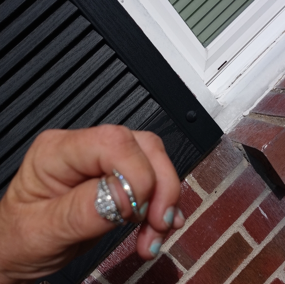 Wedding Rings - Picture 2 of 3